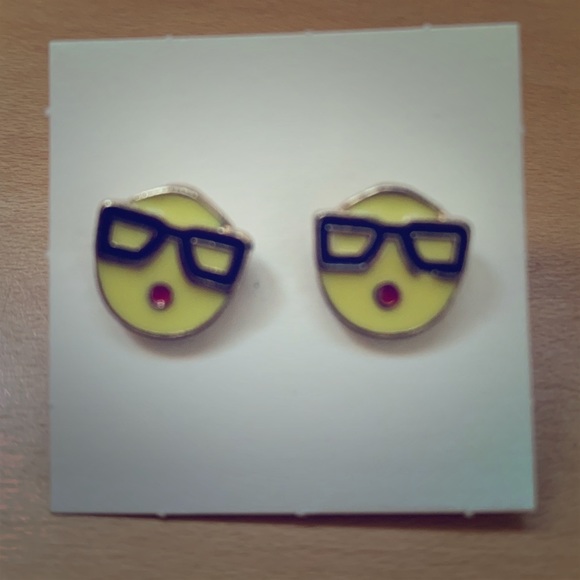 Emoji with glasses earrings - Picture 1 of 3